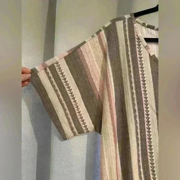 Women’s Striped Absolutely Famous Top - Picture 2 of 7